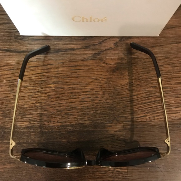 Chloe Sunglasses Black Tinted With Gold Frames - Picture 6 of 8